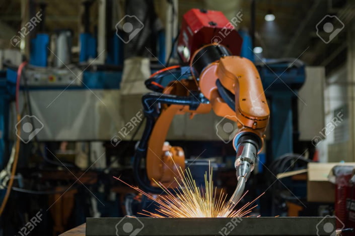 Oportunidades de Emprego em YOKOHAMA GONMU